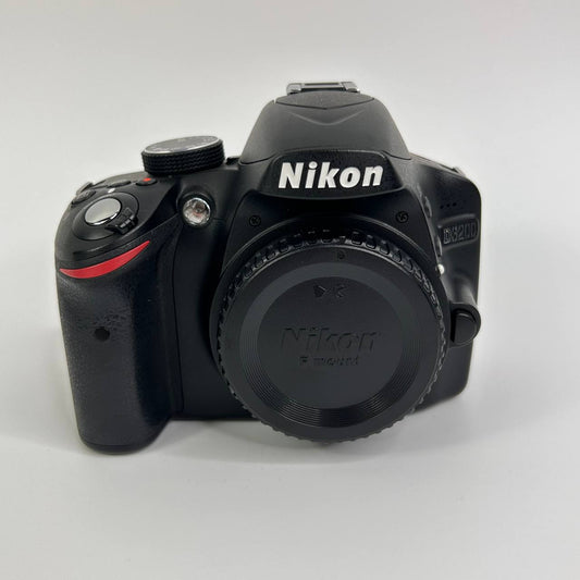Nikon D3200 18-55 VR II Kit