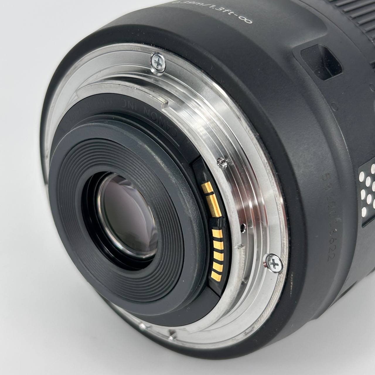 Canon EF-S 18-135mm f/3.5-5.6 IS USM