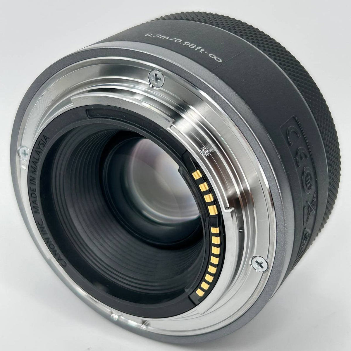 Canon RF 50mm f/1.8 STM