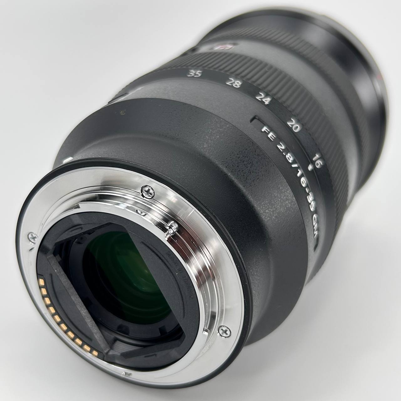 Sony FE 28-60mm f/4-5.6