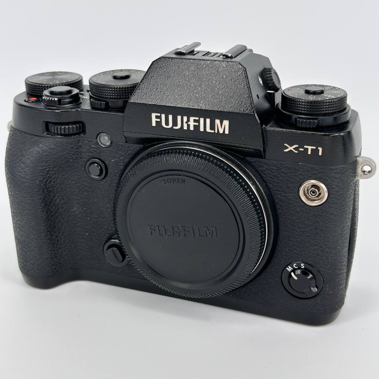 Mirrorless Fujifilm