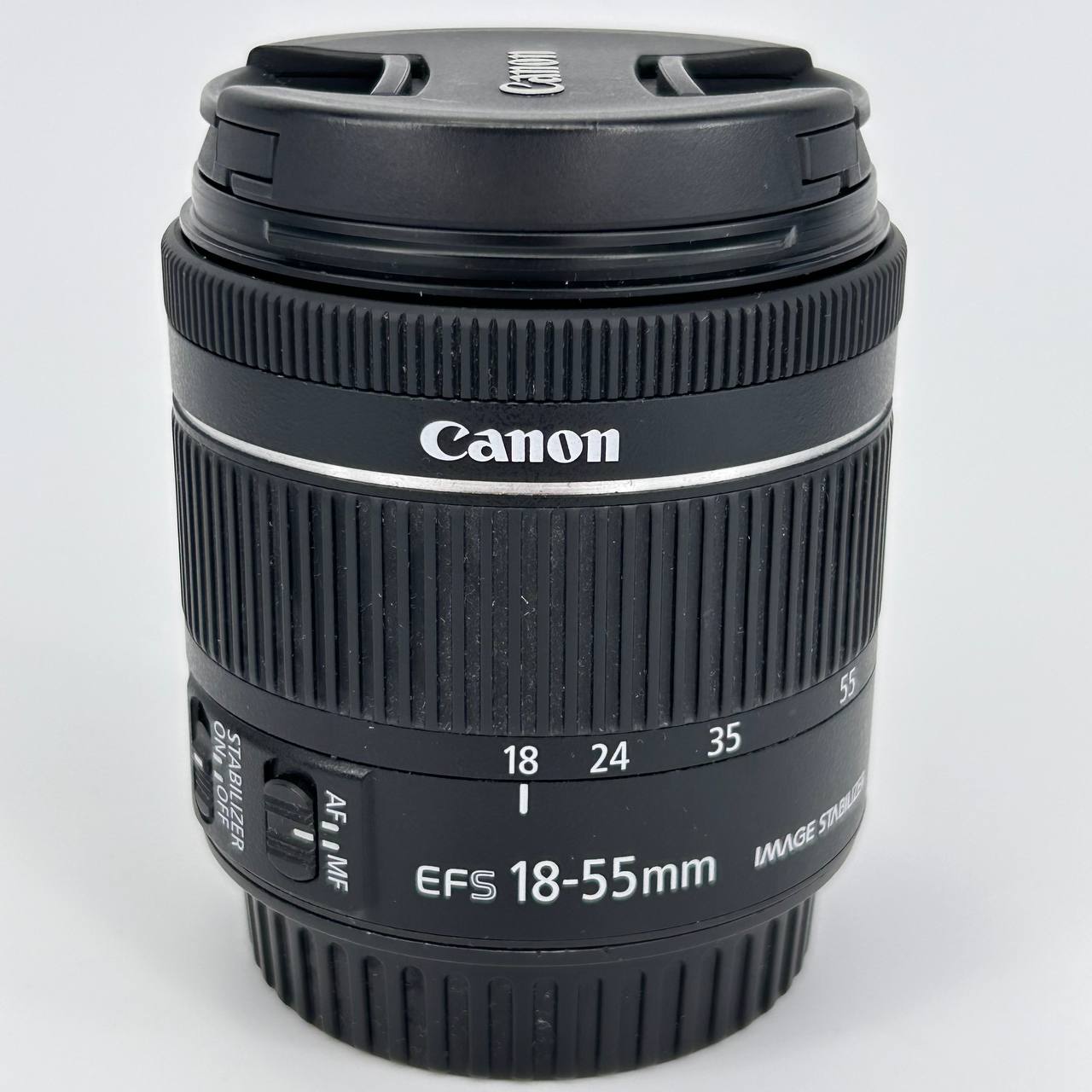 Canon EOS 200D + Obiettivo EF-S 18-55mm f/4-5.6 IS STM Kit