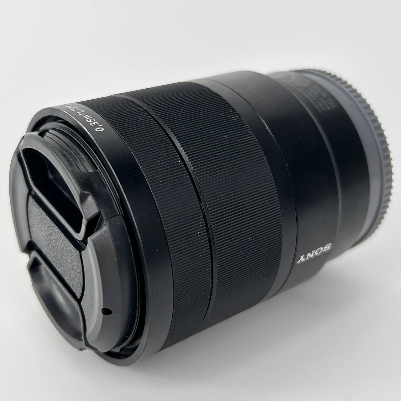 Sony E 16-70mm f/4 ZA OSS Zeiss Vario-Tessar T*