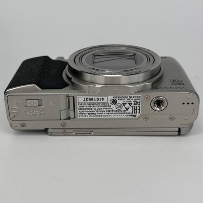 Nikon Coolpix S9900