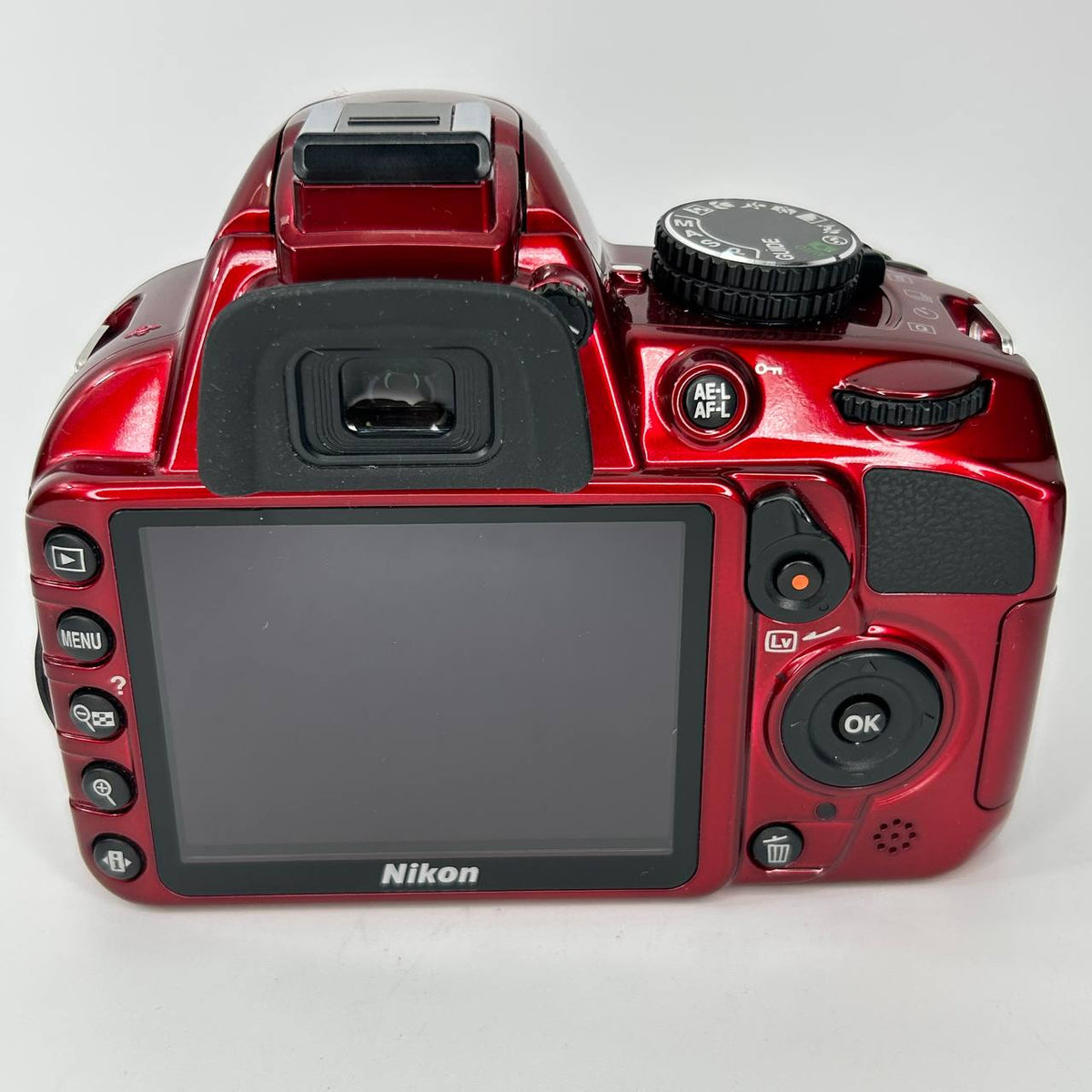 Nikon D3200 Kit + AF-S DX 18-55 VR II
