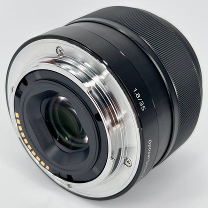 Sony FE 35mm f/1.8