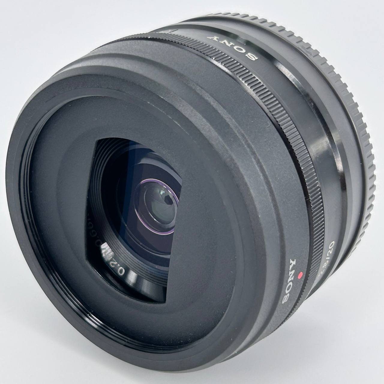Sony E 20mm f/2.8