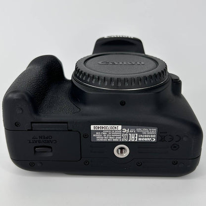 Canon EOS 2000D