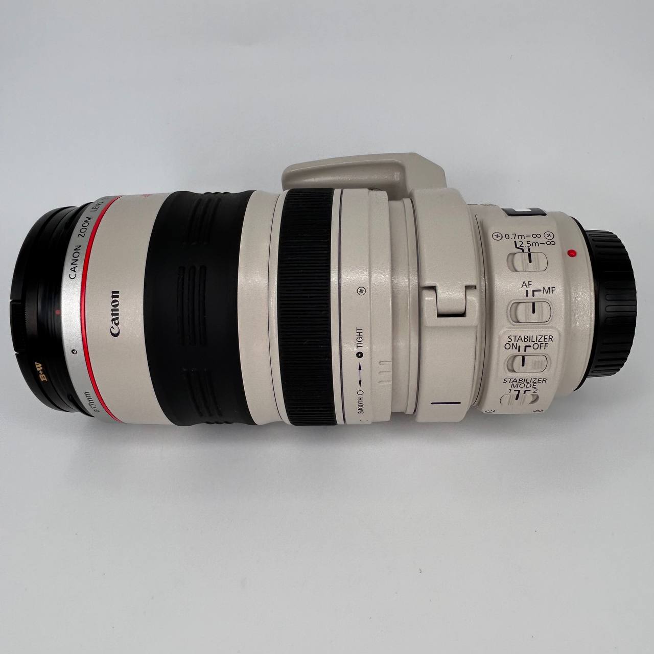 Canon EF 28-300mm f/3.5-5.6 L IS USM