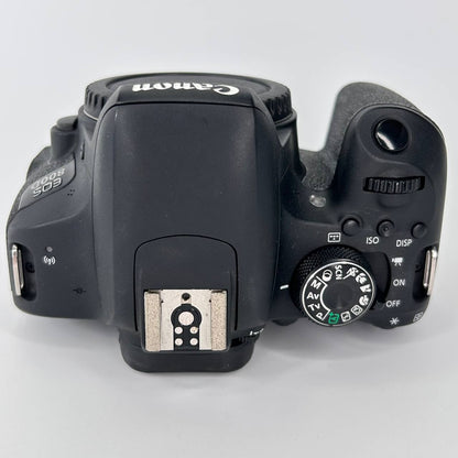 Canon EOS 800D