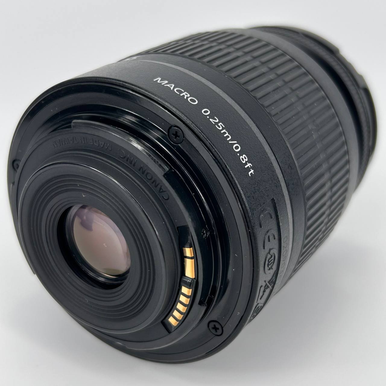 Canon EF-S 18-55mm f/3.5-5.6 III