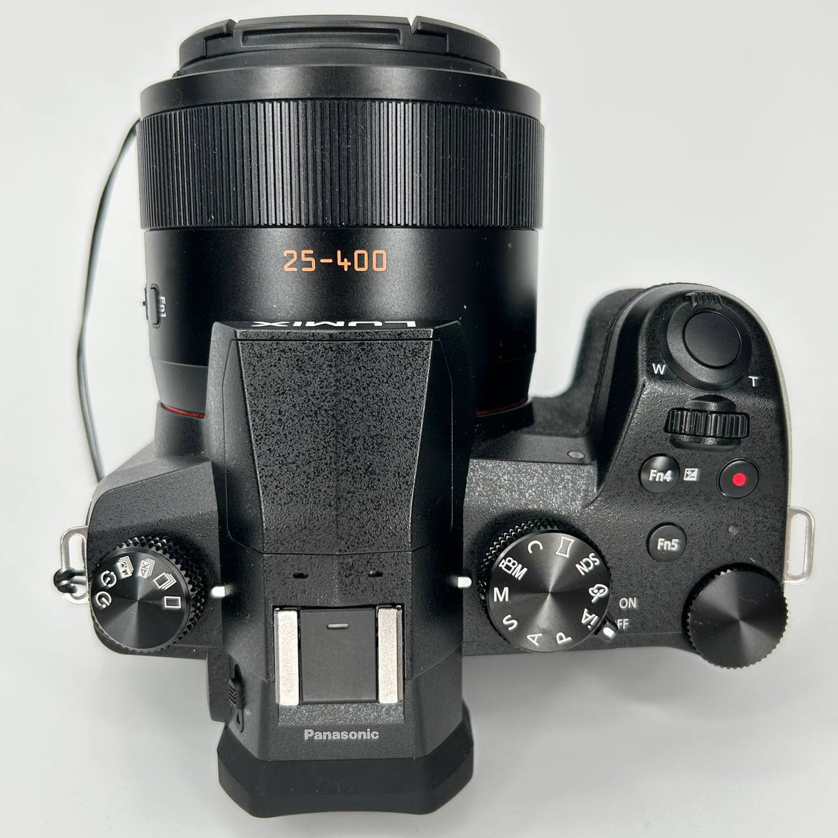 Panasonic Lumix DMC-FZ300