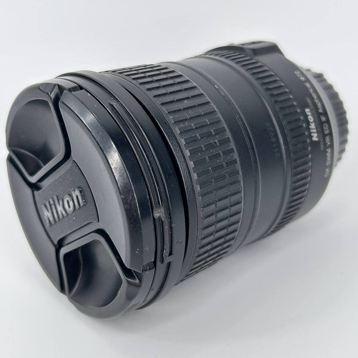 Nikon AF-S DX Nikkor 18-200mm f/3.5-5.6G IF-ED VR