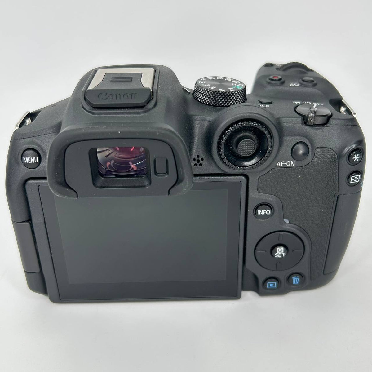 Canon EOS R7
