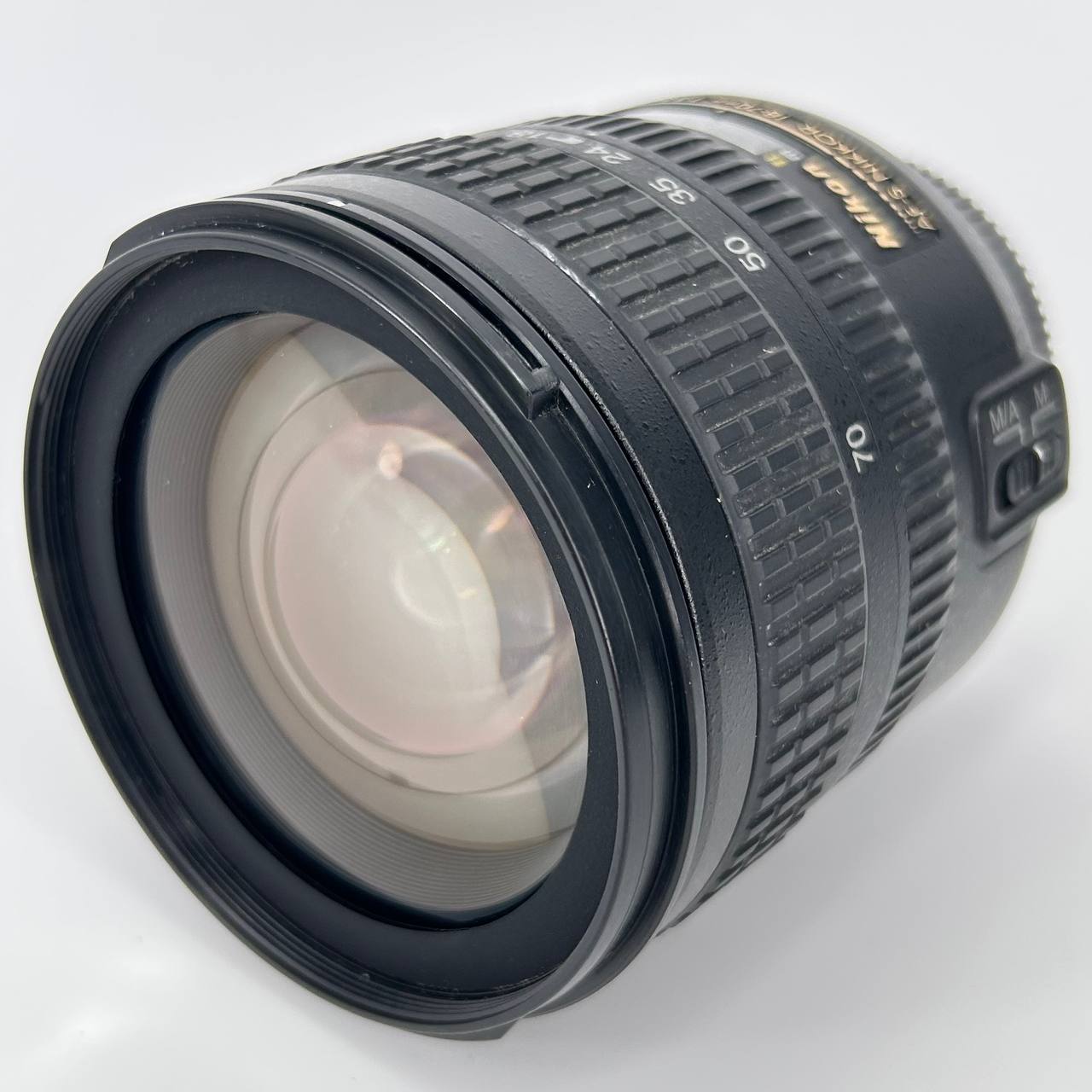 Nikon AF-S DX Nikkor 18-70mm f/3.5-4.5G IF-ED