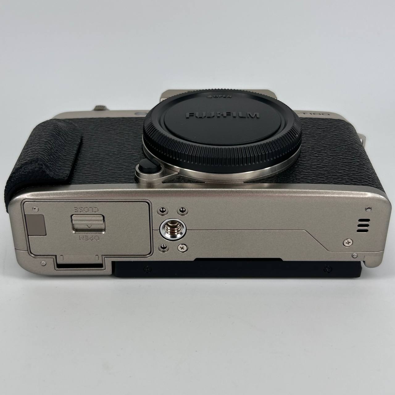 Fujifilm X-T100
