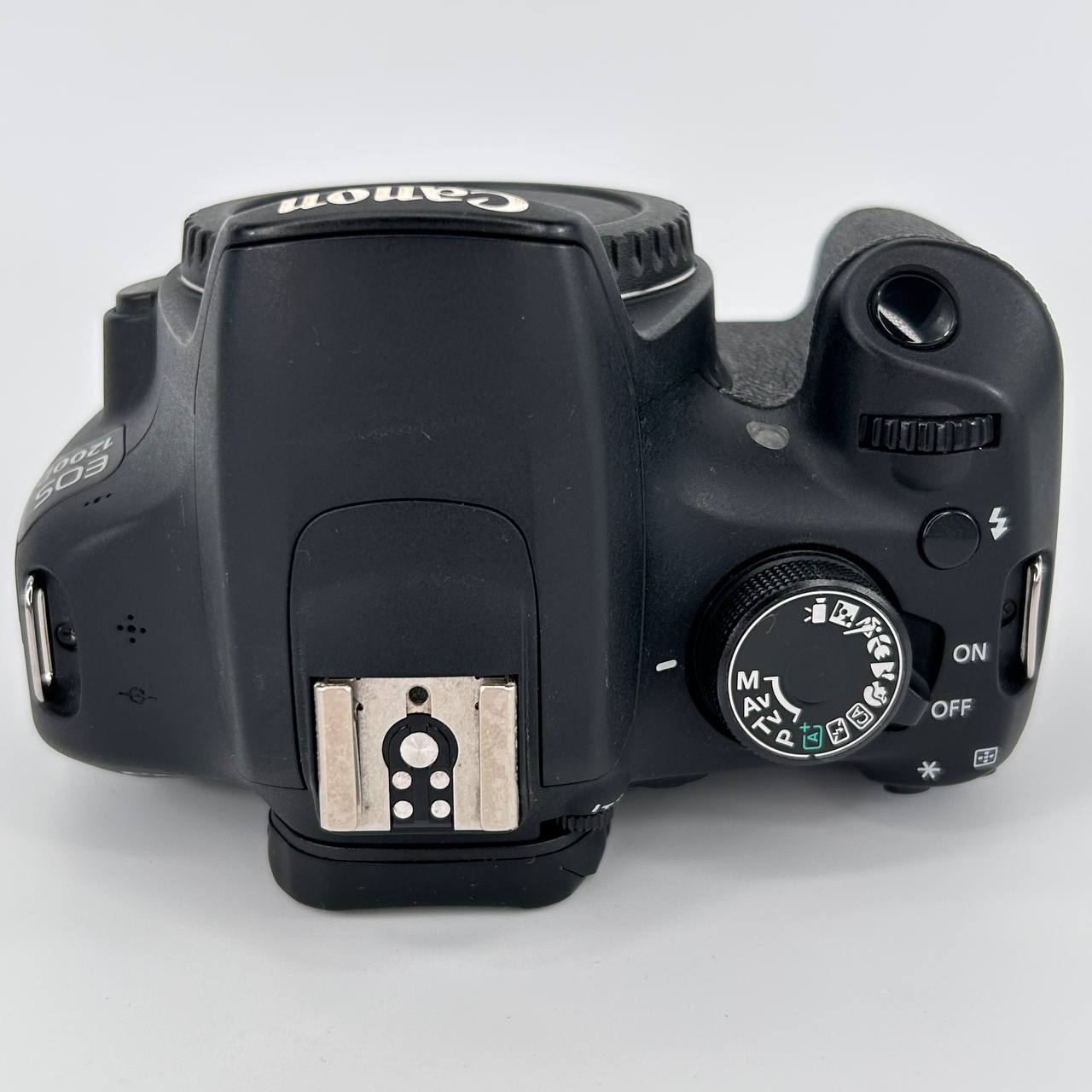 Canon EOS 1200D