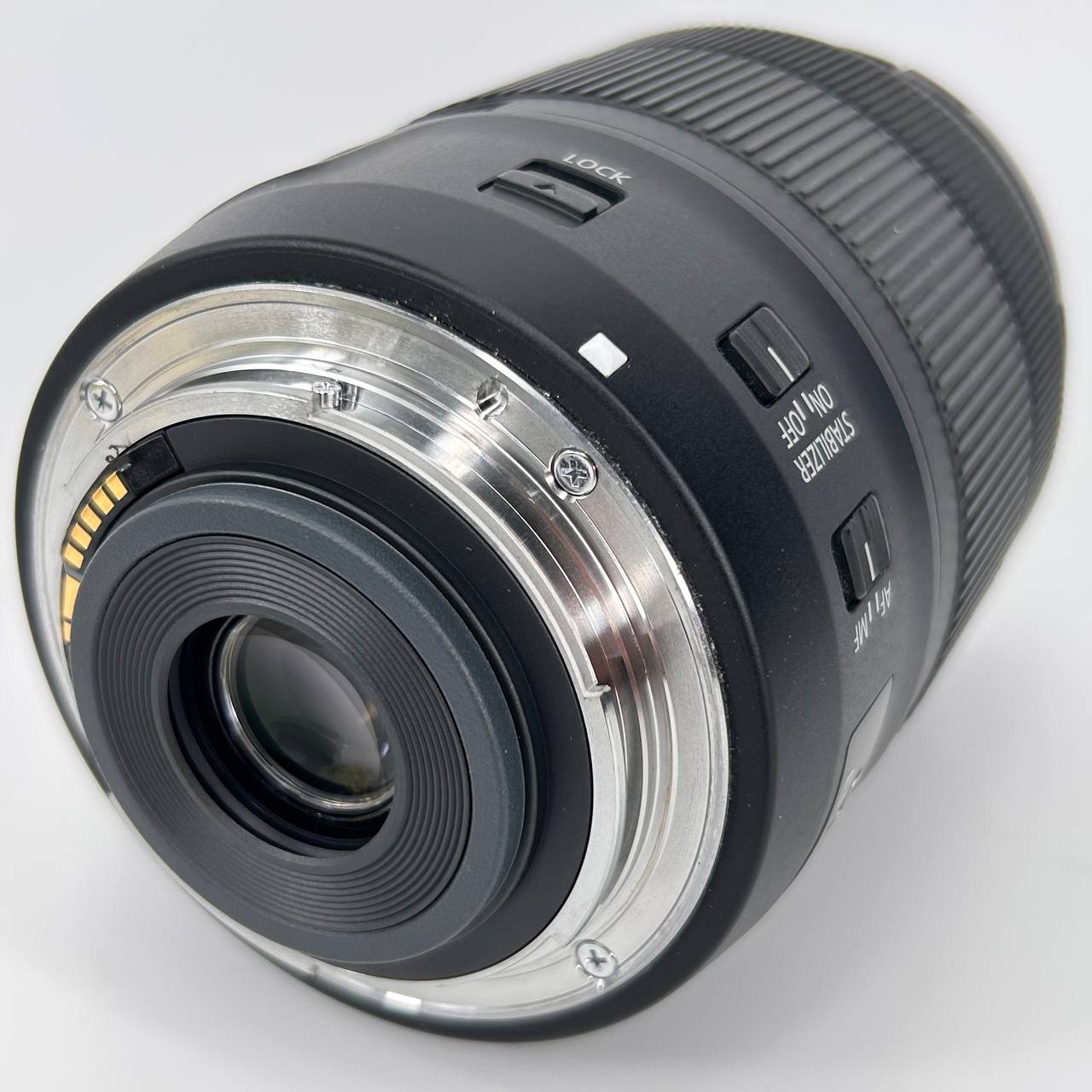 Canon EF-S 18-135mm f/3.5-5.6 IS USM