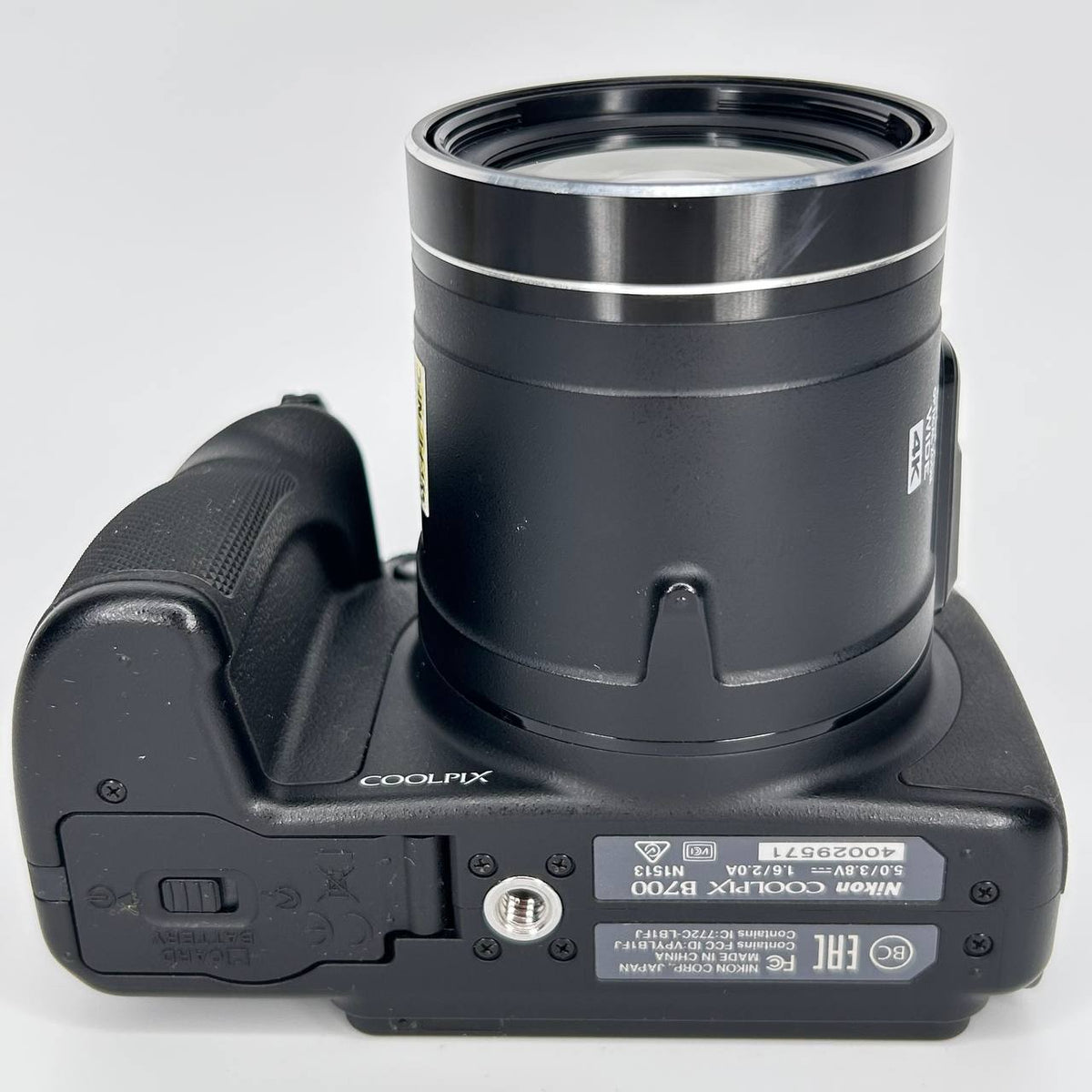 Nikon Coolpix B700