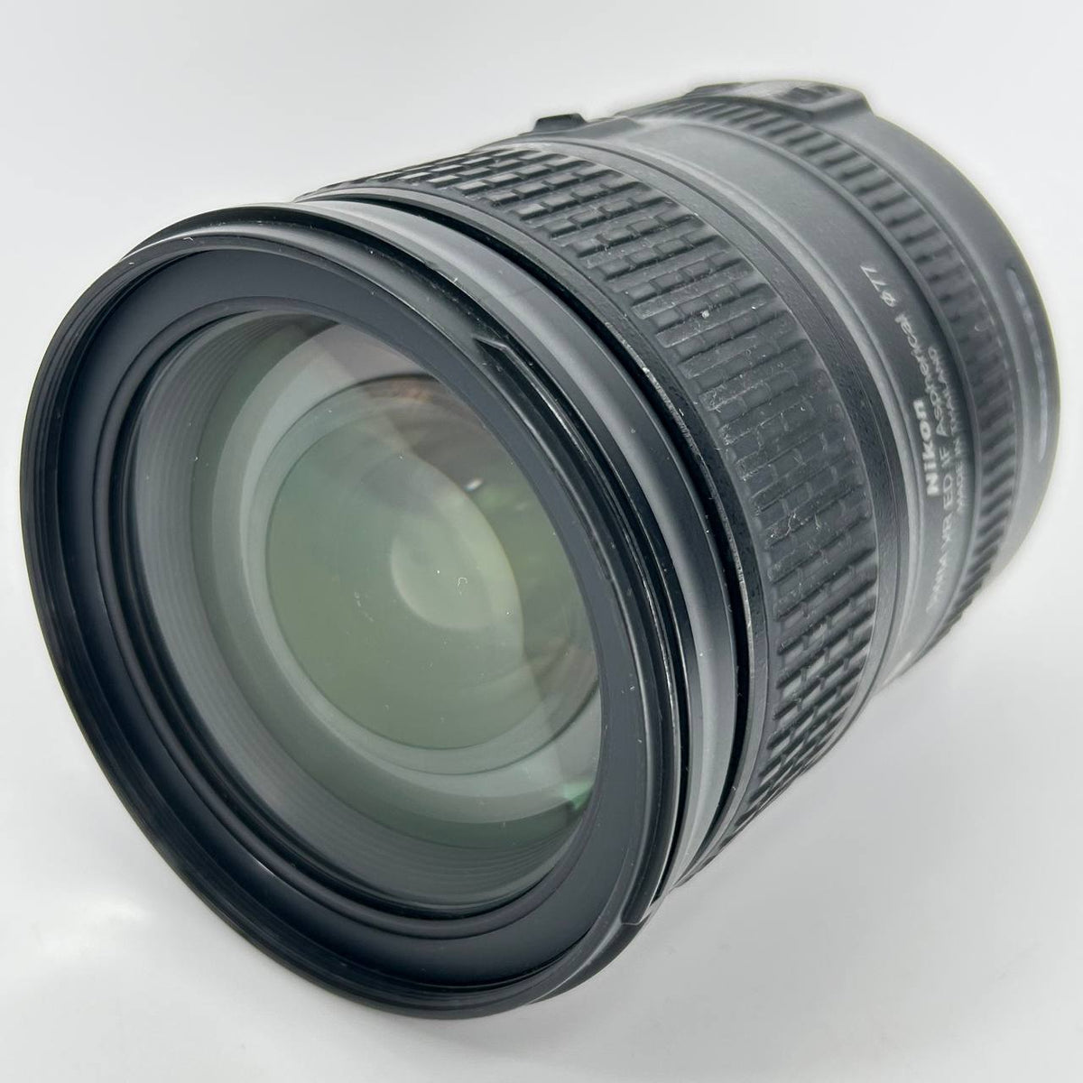 Nikon AF-S Nikkor 28-300mm f/3.5-5.6G IF-ED VR
