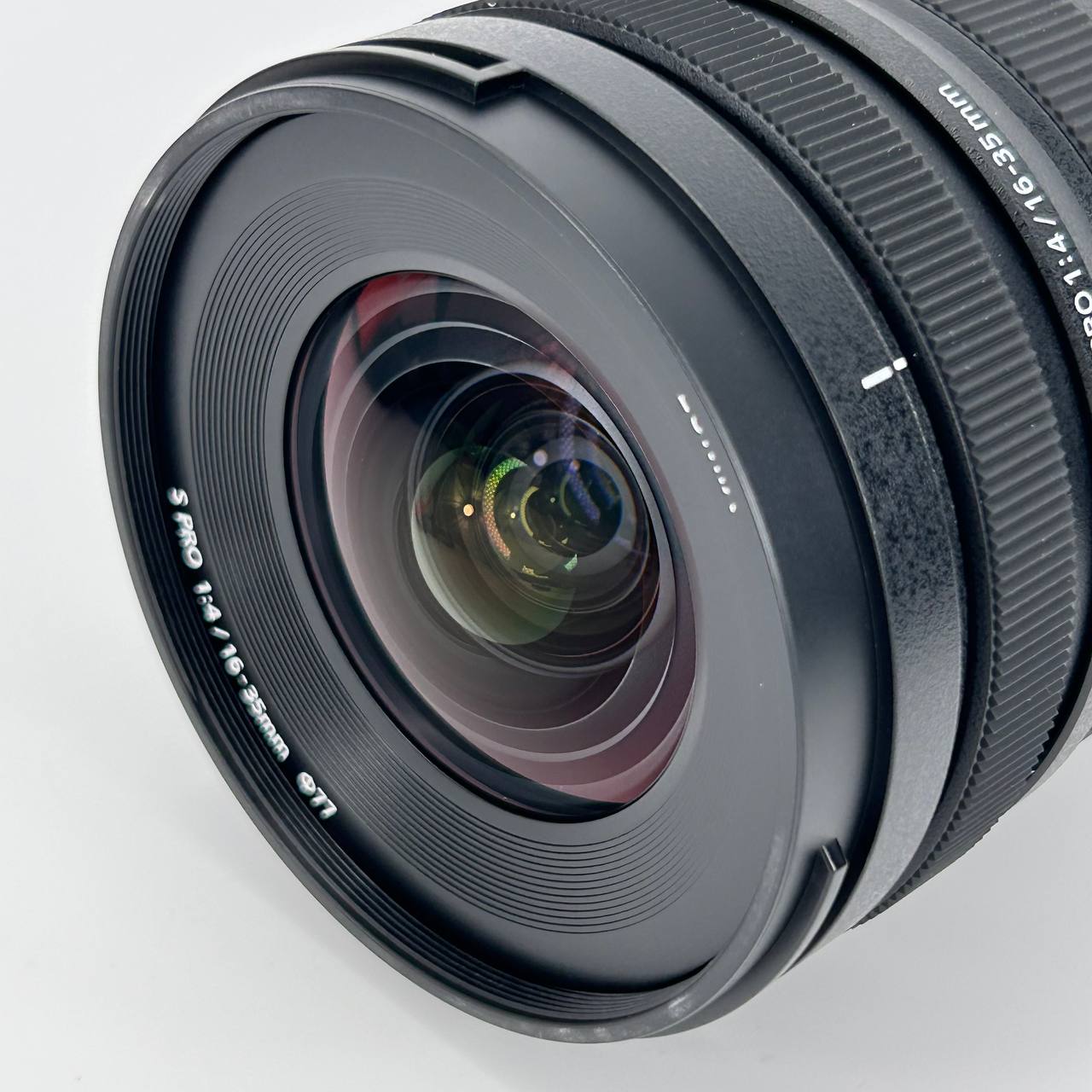 Panasonic Lumix S PRO 16-35mm f/4