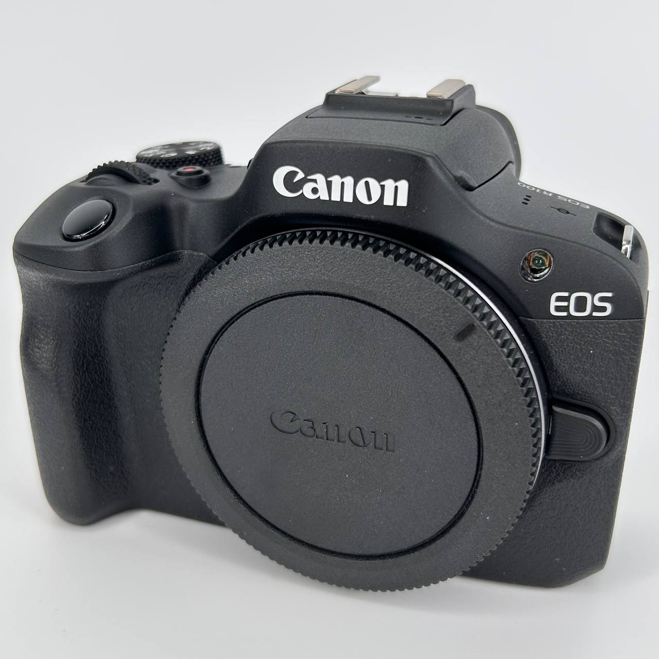 Canon EOS R100 + RF-S 18-45mm f/4.5-6.3 IS STM