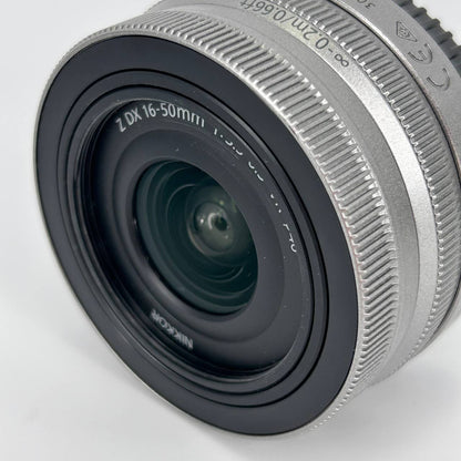 Nikon Z fc + Nikkor Z DX 16-50mm f/3.5-6.3 VR Silver Kit