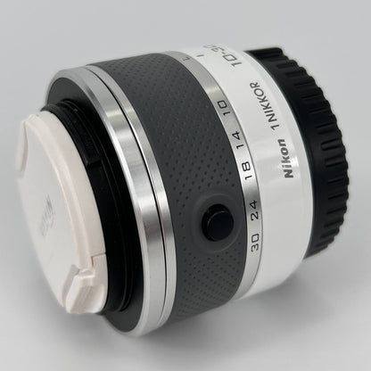 Nikon 1 Nikkor VR 10-30mm f/3.5-5.6