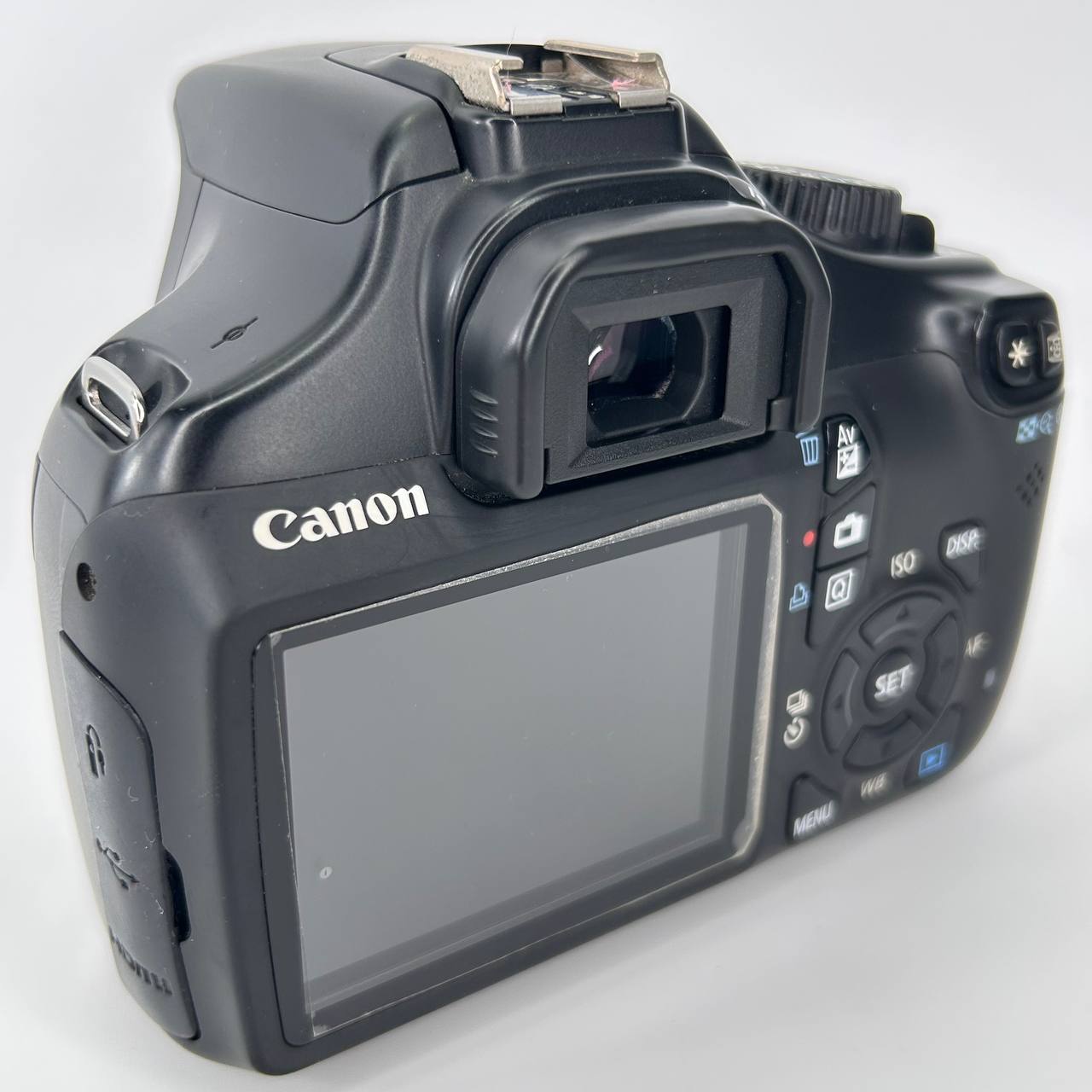 Canon EOS 1100D