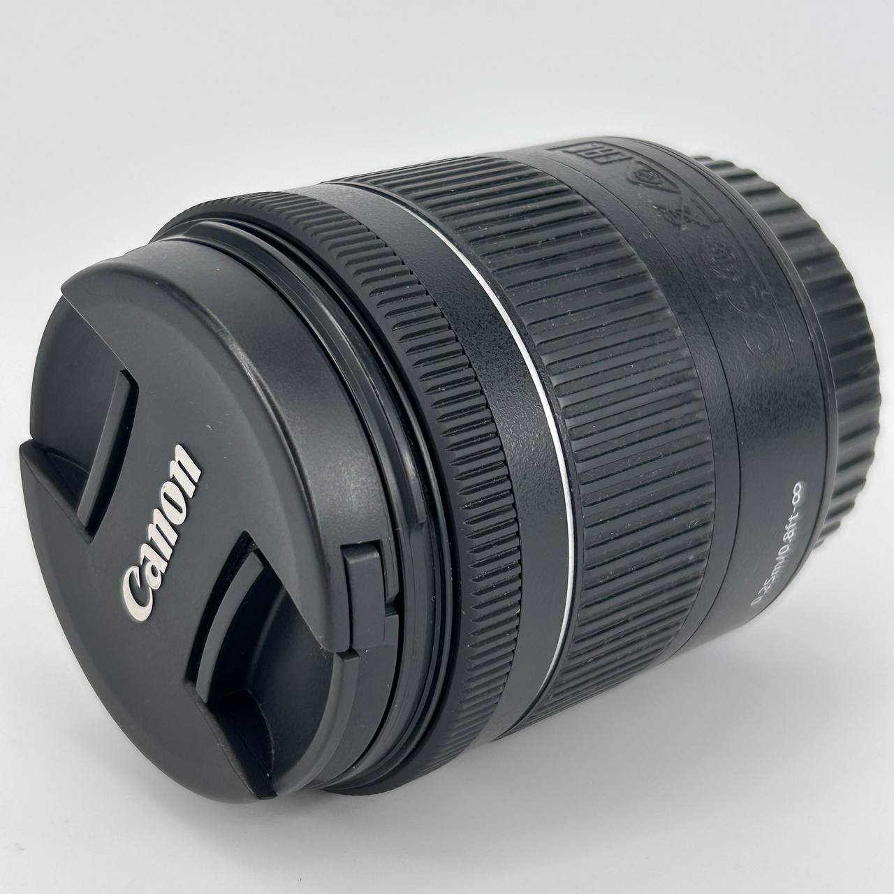 Canon EOS 200D + Obiettivo EF-S 18-55mm f/4-5.6 IS STM Kit