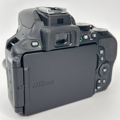 Nikon D5600