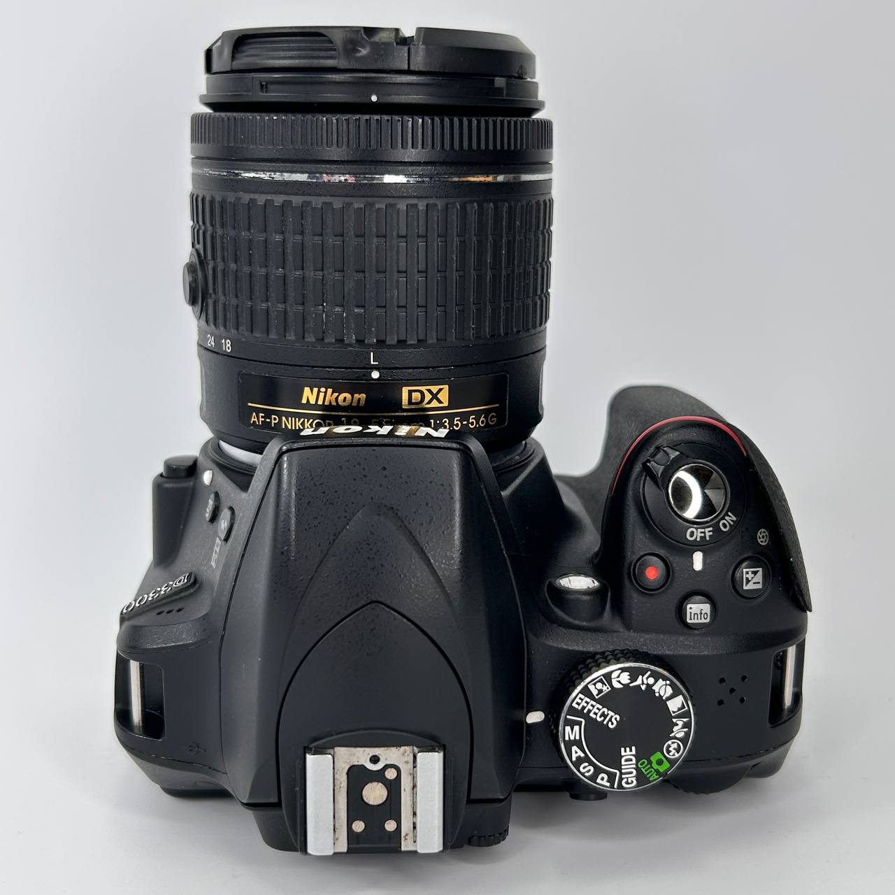 Nikon D3300 + AF-P DX 18-55mm G