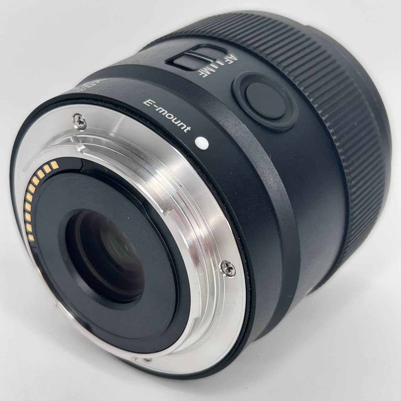 Sony E 11mm f/1.8