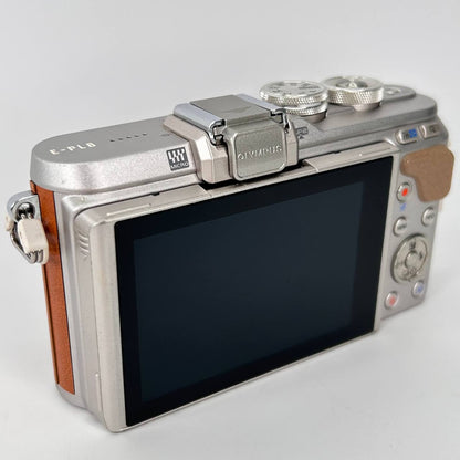 Olympus PEN E-PL8