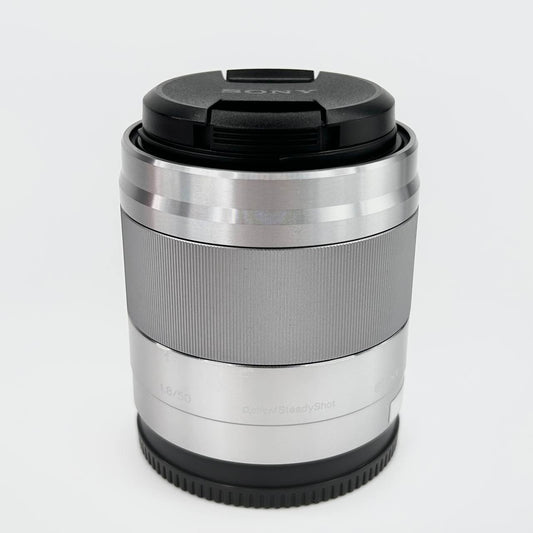 Sony E 50mm f/1.8 OSS