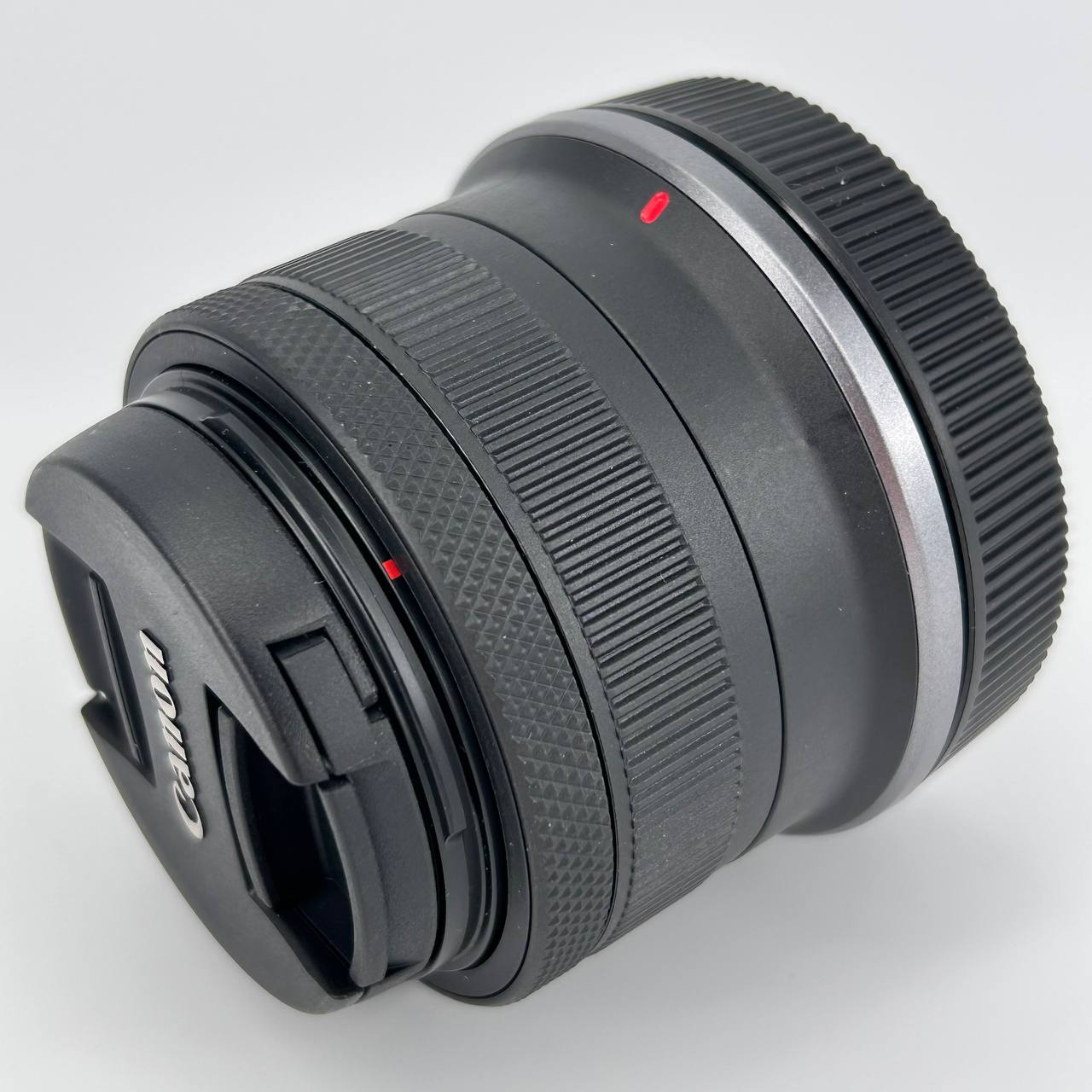 Canon EOS R100 + RF-S 18-45mm f/4.5-6.3 IS STM
