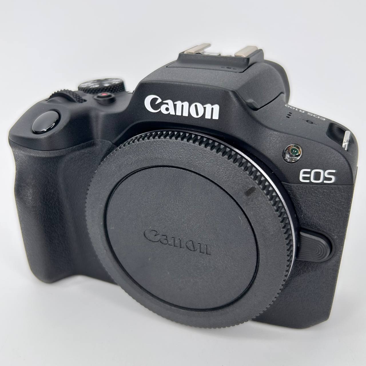 Canon EOS R100 + RF-S 18-45mm f/4.5-6.3 IS STM