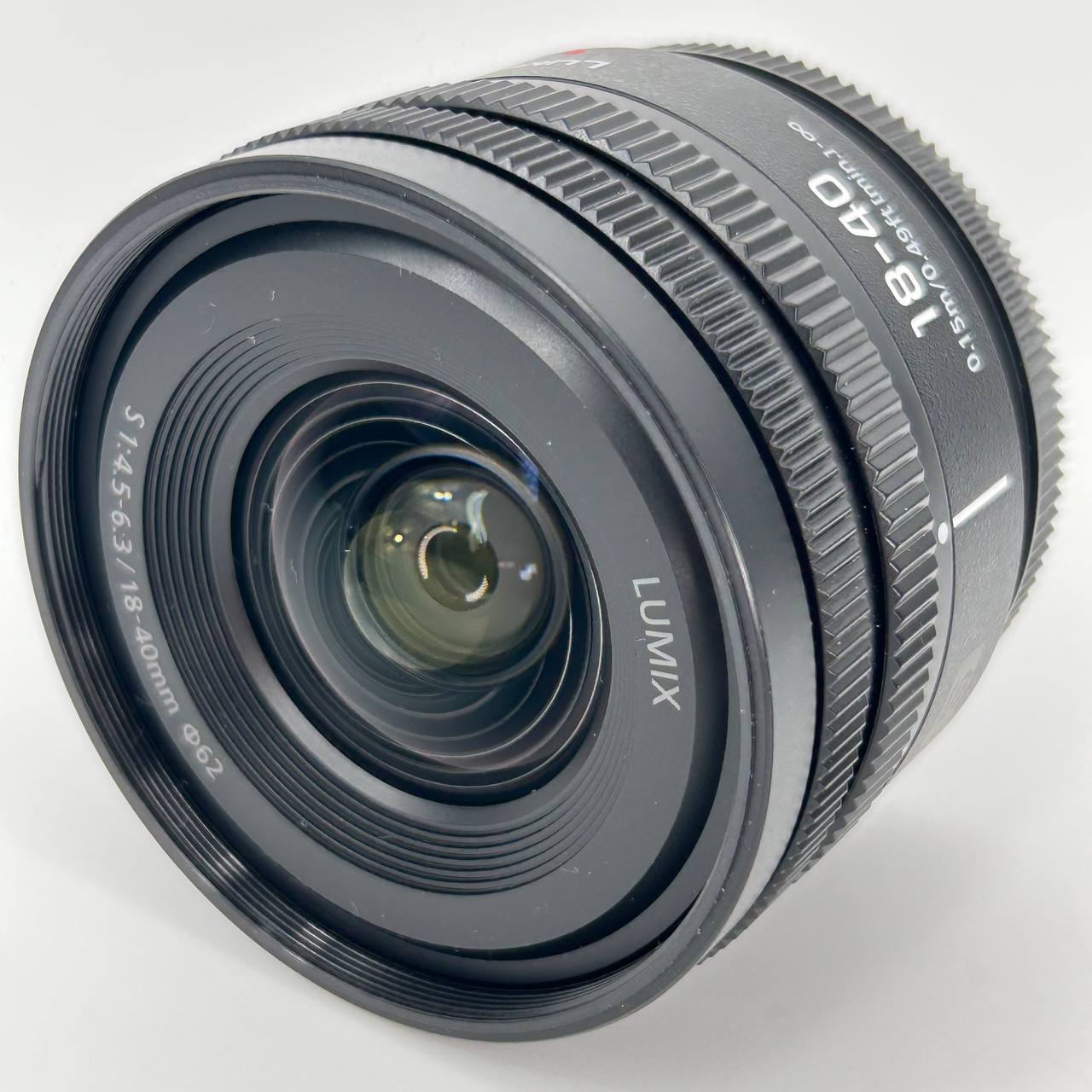 Panasonic Lumix S 18-40mm f/4.5-6.3