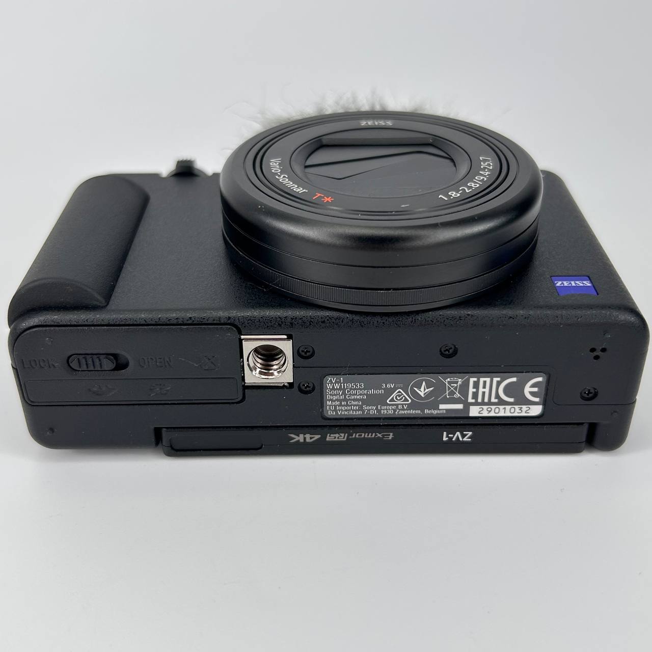 Sony ZV-1