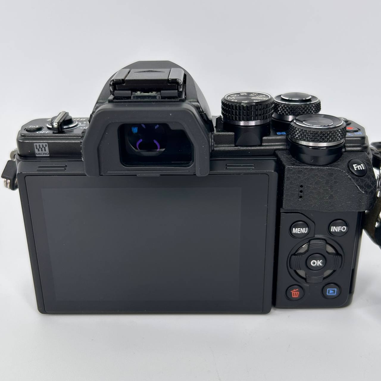 Olympus OM-D E-M10 Mark II