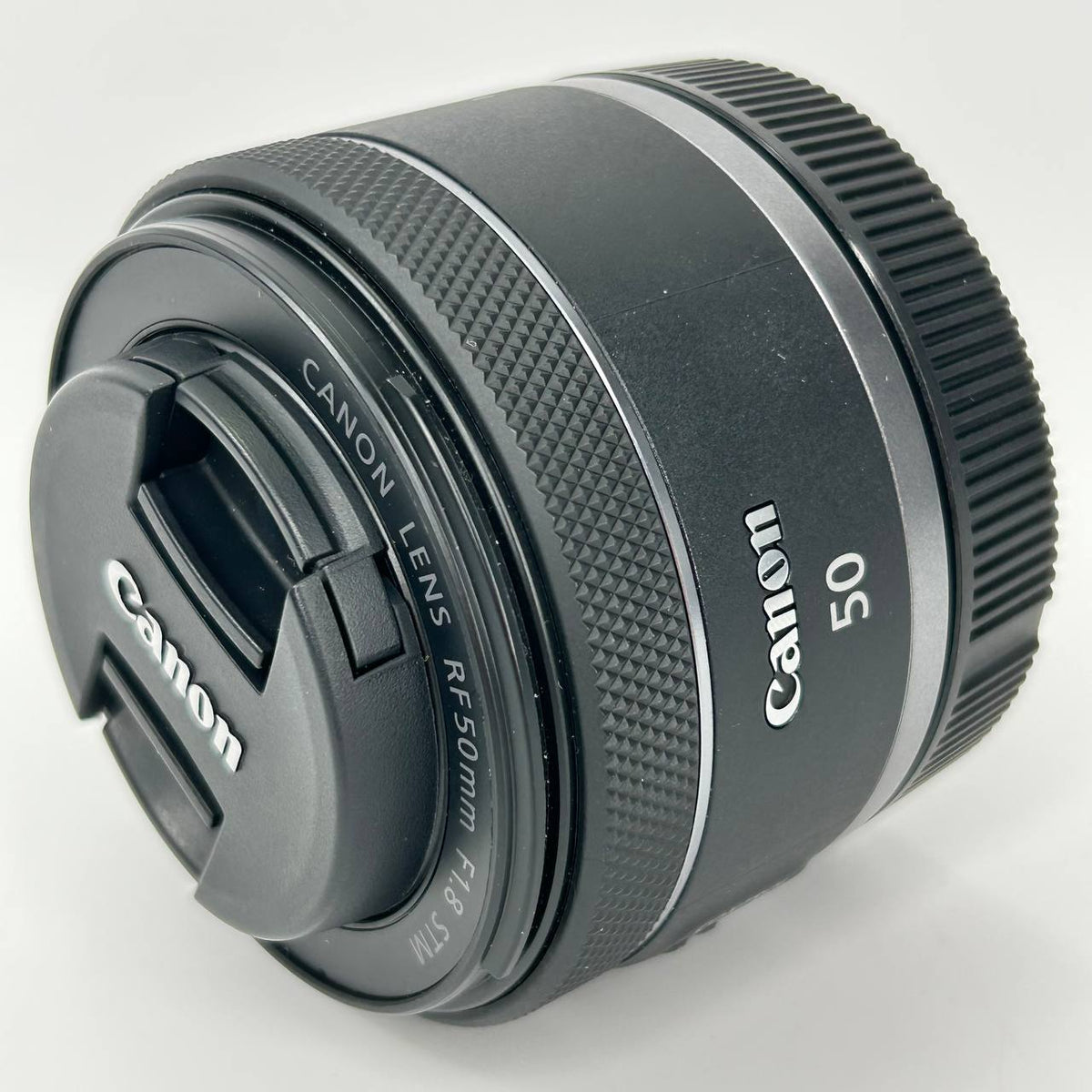 Canon RF 50mm f/1.8 STM