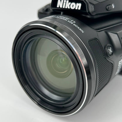Nikon Coolpix P950