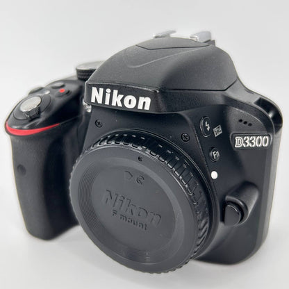 Nikon D3300 + AF-P DX 18-55mm G VR