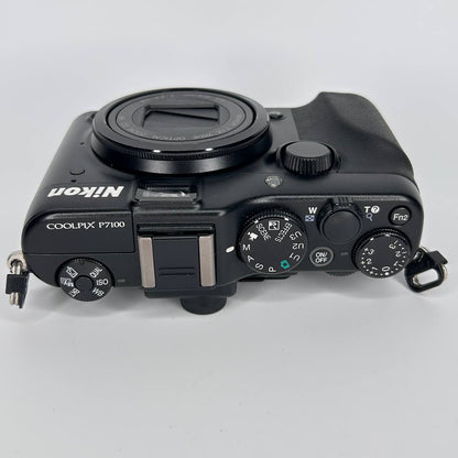 Nikon Coolpix P7100