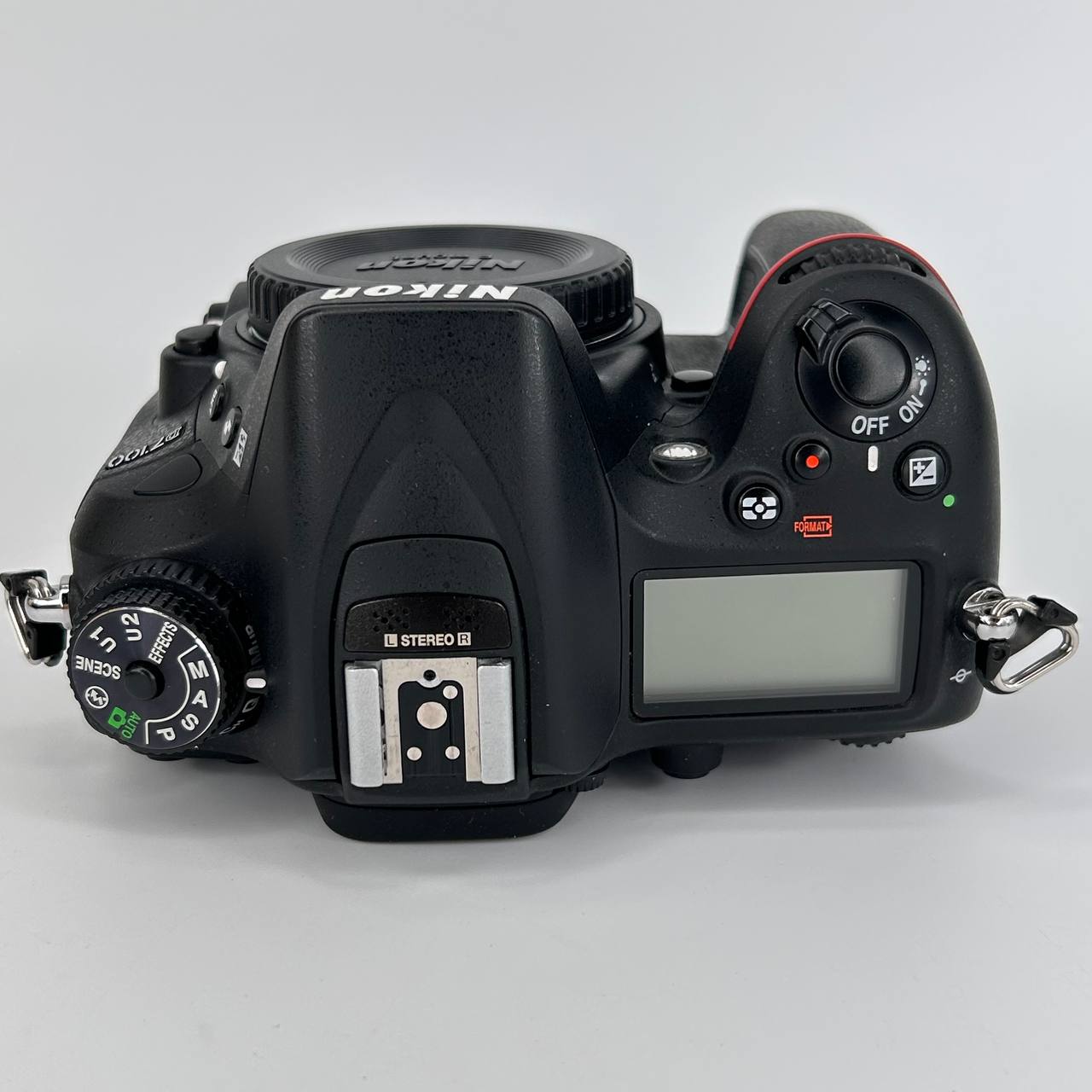 Nikon D7100