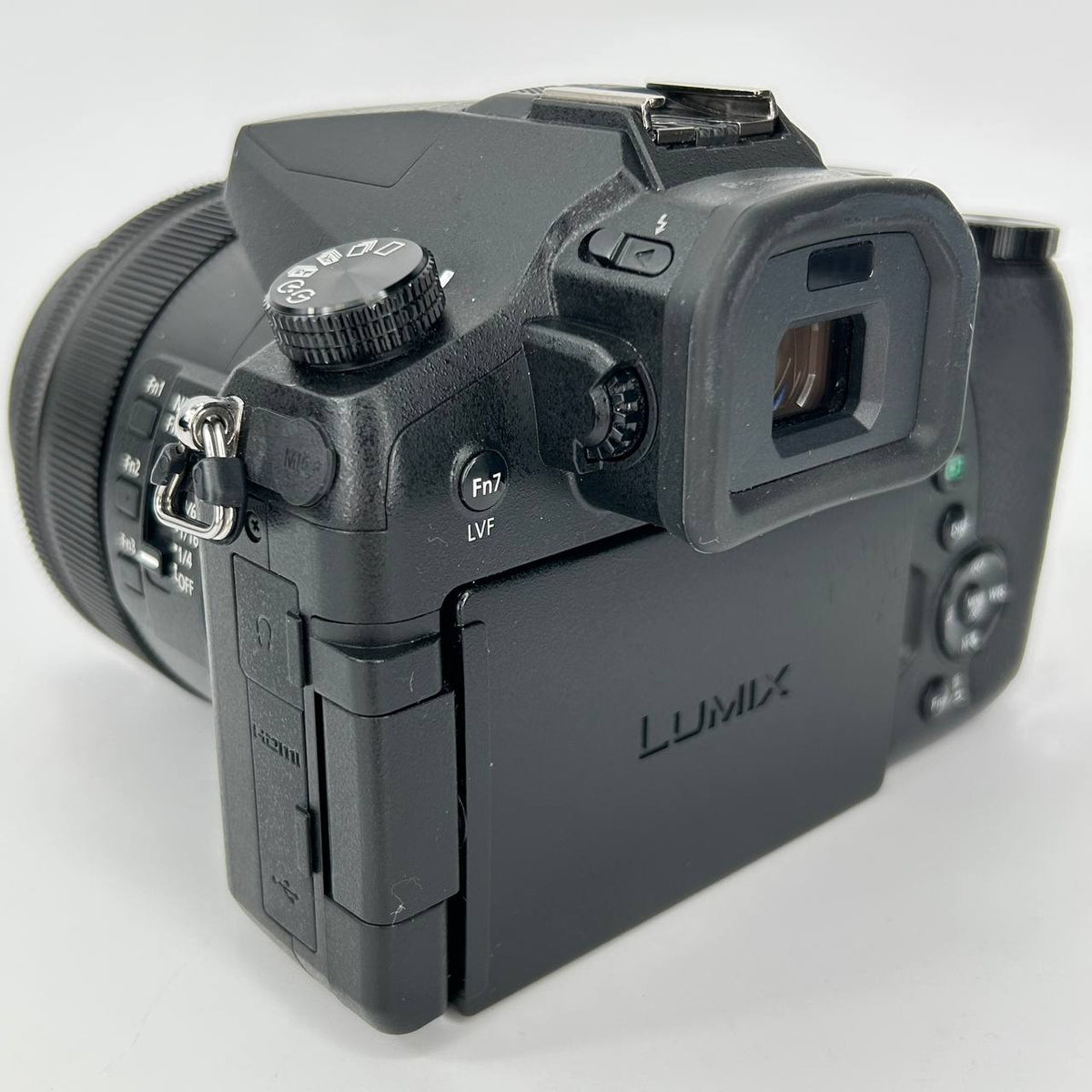 Panasonic Lumix DMC-FZ2000
