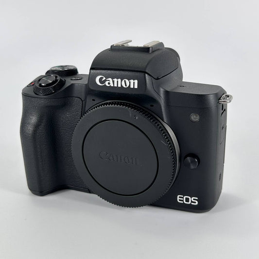 Canon EOS M50