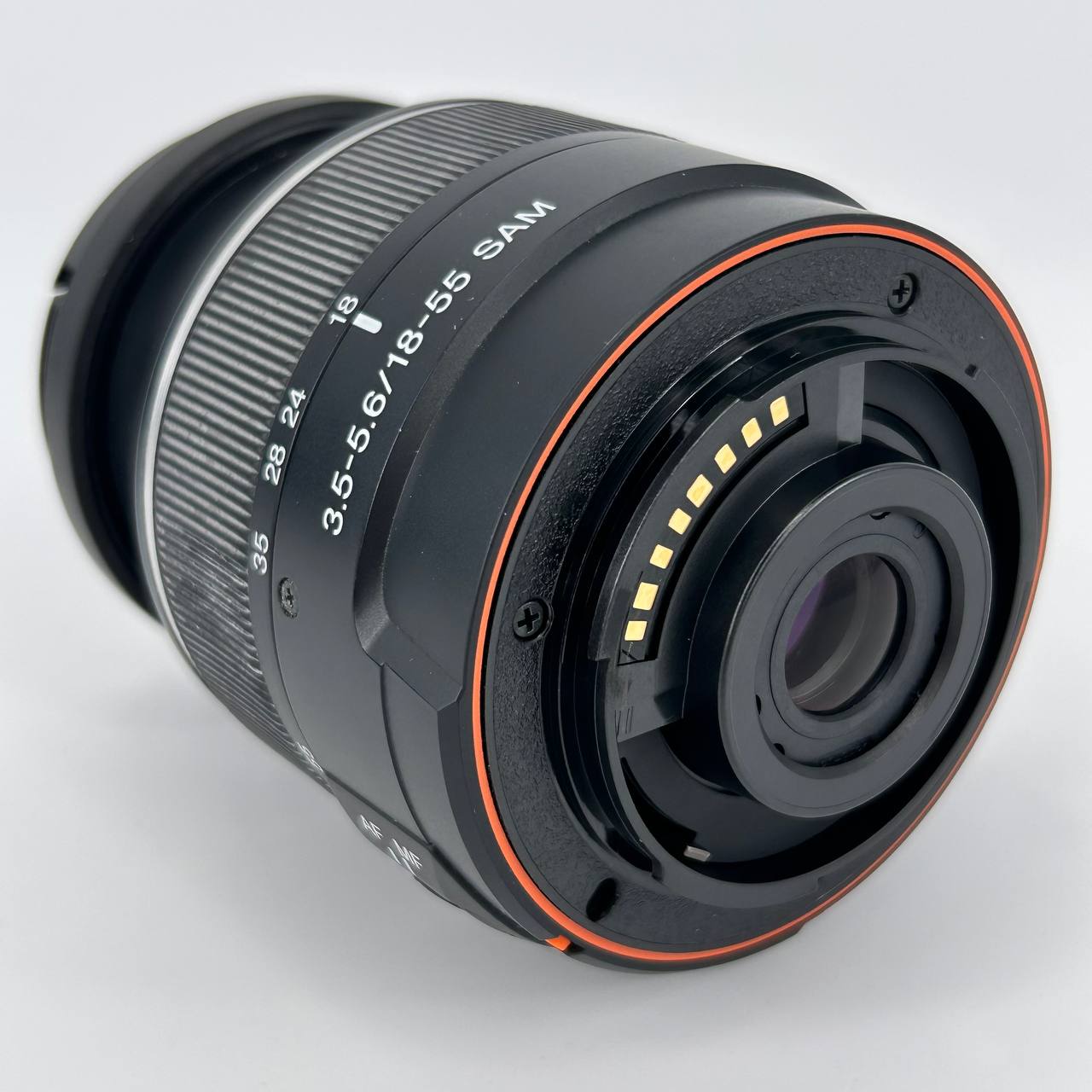 Sony A230 + Sony DT 18-55mm f/3.5-5.6 SAM Kit