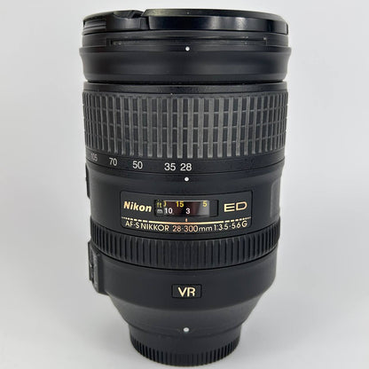 Nikon AF-S Nikkor 28-300mm f/3.5-5.6G IF-ED VR