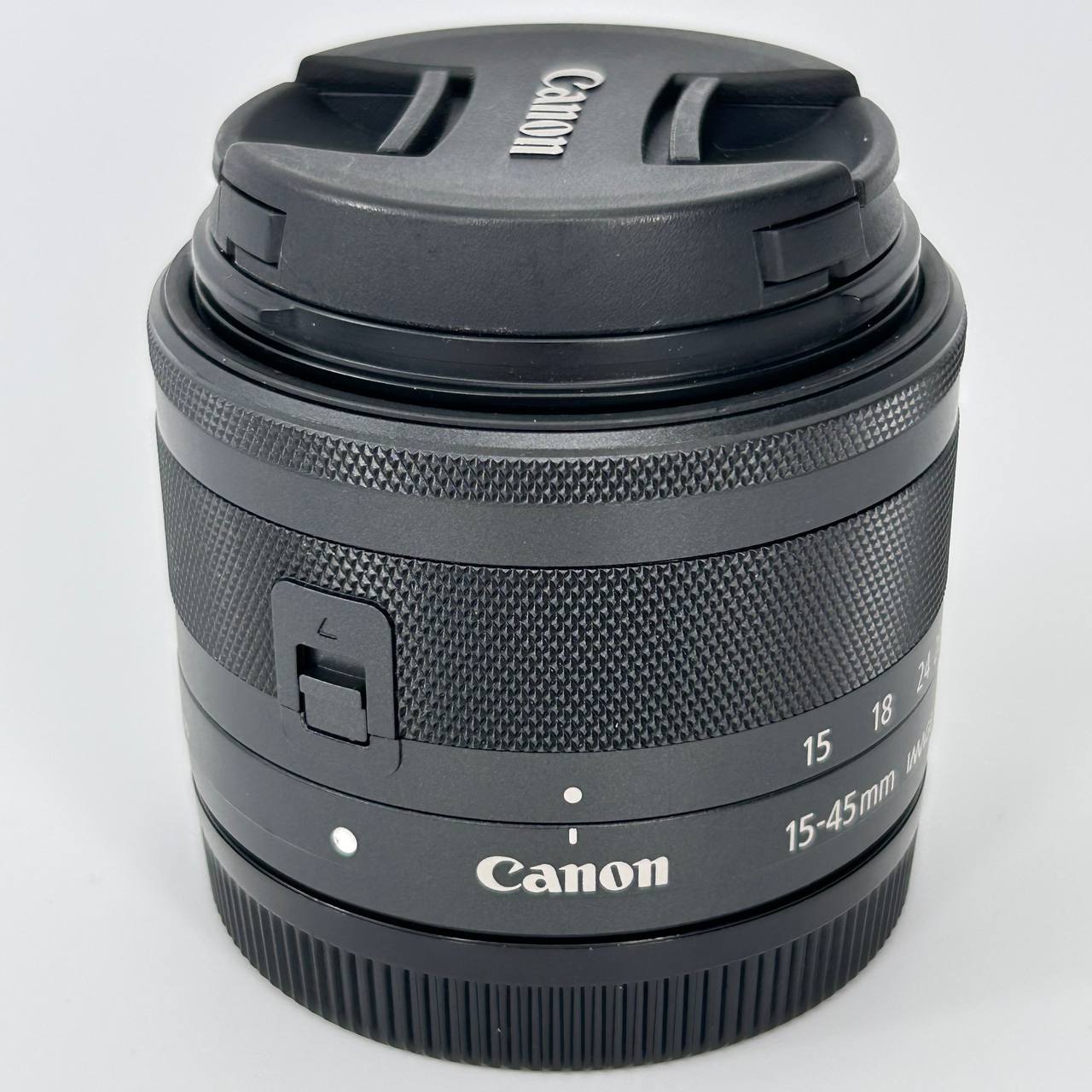 Canon EF-M 15-45mm f/3.5-6.3 IS STM usato